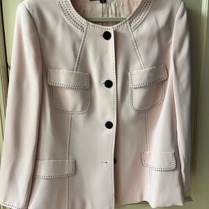 Elegant Women's Pink Jacket